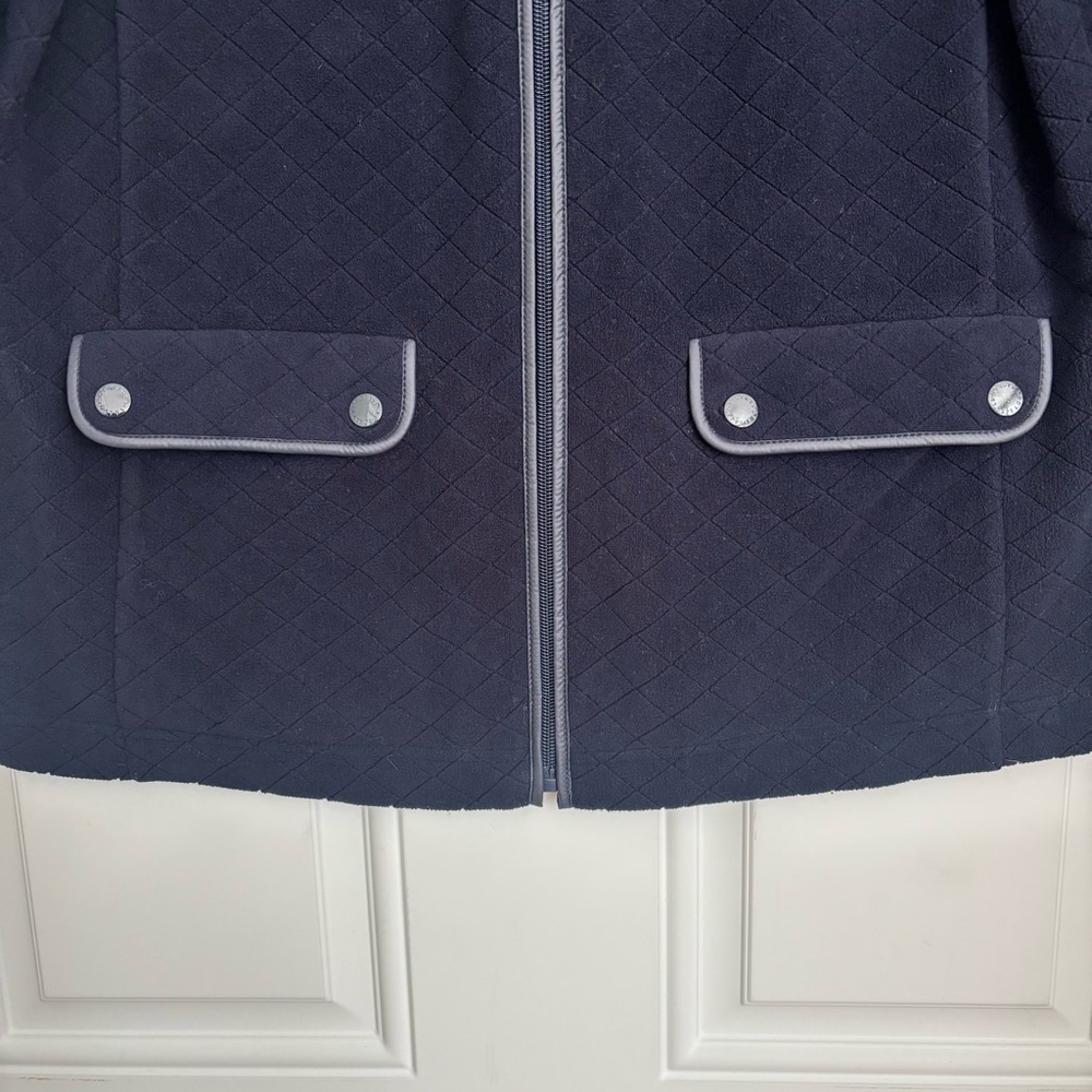 ❤️2/$15 or 3:$21❤️ Talbots Navy Blue Fleece/Quilted Zip-up Jacket, Size M - Picture 3 of 11